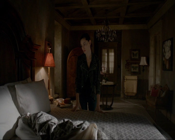VampireDiaries-dot-nl_TheOriginals4x09QueenDeath0927.jpg VampireDiaries-dot-nl_TheOriginals4x09QueenDeath0927.jpg