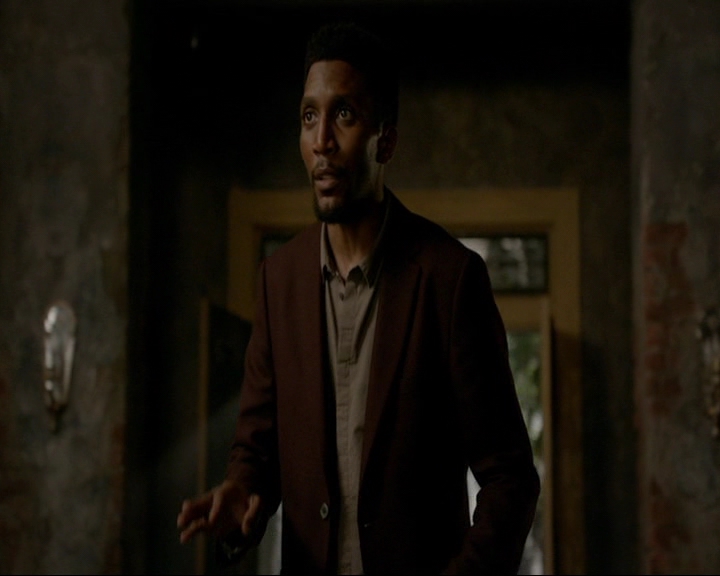 VampireDiaries-dot-nl_TheOriginals4x09QueenDeath0990.jpg