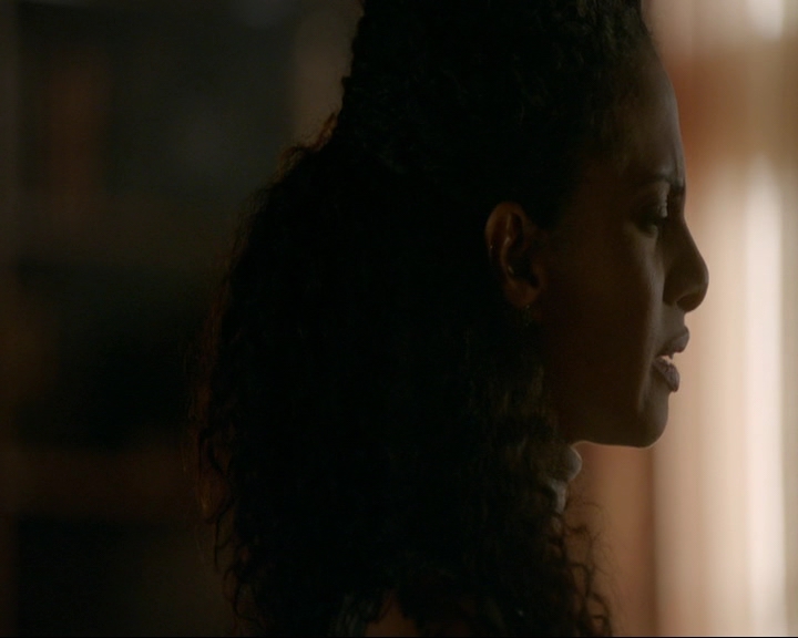 VampireDiaries-dot-nl_TheOriginals4x09QueenDeath1239.jpg VampireDiaries-dot-nl_TheOriginals4x09QueenDeath1239.jpg