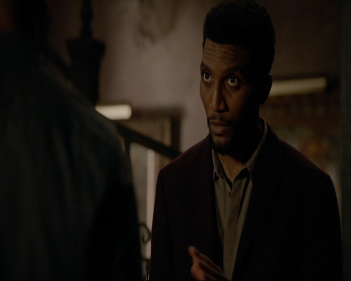 VampireDiaries-dot-nl_TheOriginals4x09QueenDeath1285.jpg