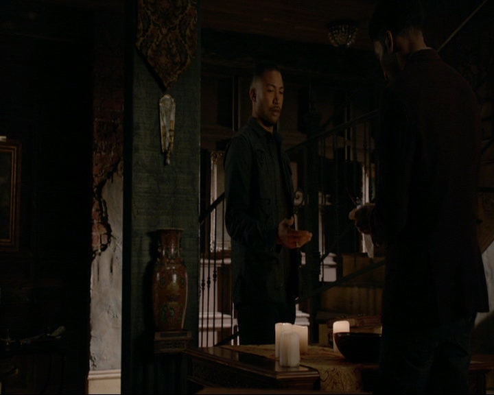 VampireDiaries-dot-nl_TheOriginals4x09QueenDeath1293.jpg