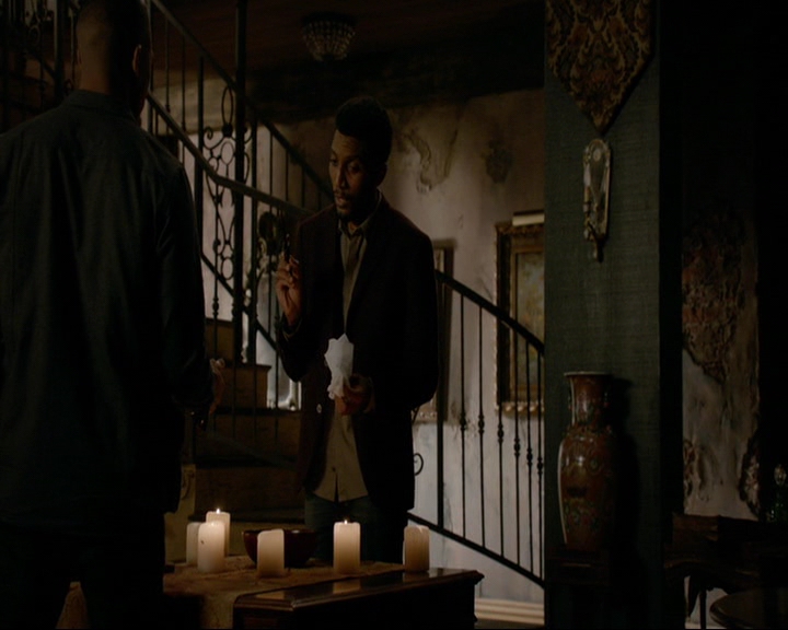 VampireDiaries-dot-nl_TheOriginals4x09QueenDeath1294.jpg