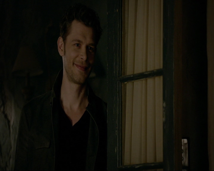 VampireDiaries-dot-nl_TheOriginals4x09QueenDeath1330.jpg