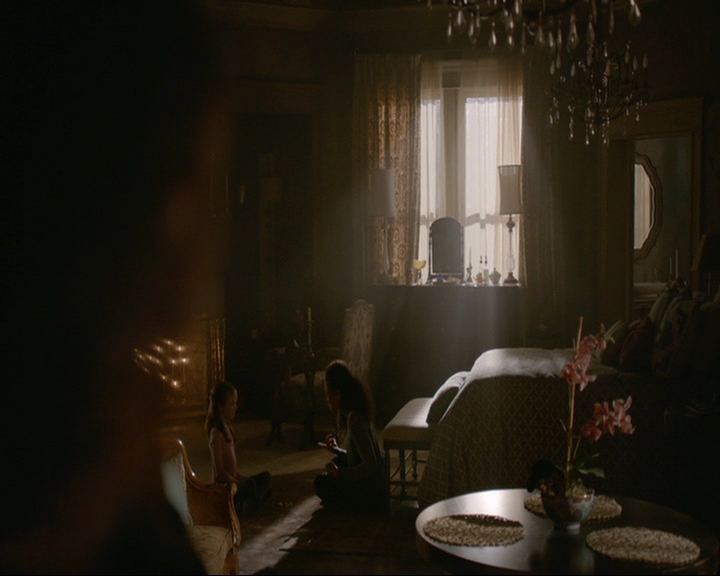 VampireDiaries-dot-nl_TheOriginals4x09QueenDeath1334.jpg