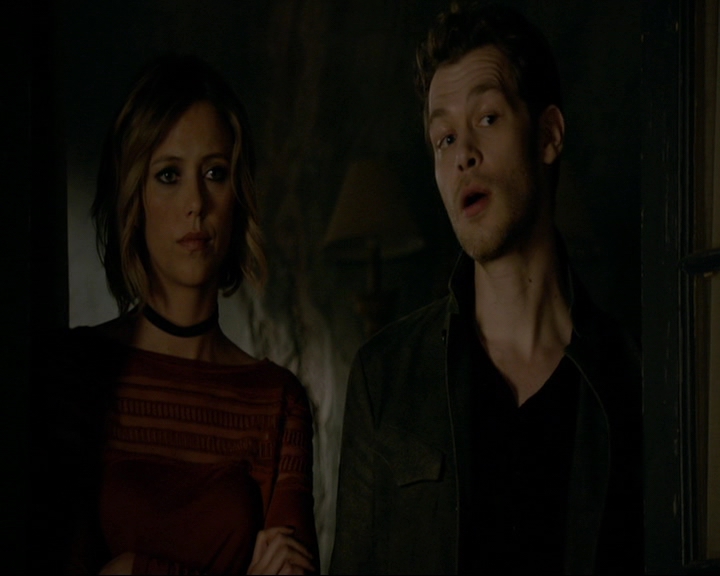 VampireDiaries-dot-nl_TheOriginals4x09QueenDeath1342.jpg