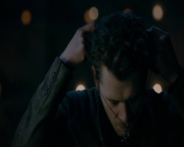 VampireDiaries-dot-nl_TheOriginals4x09QueenDeath1430.jpg VampireDiaries-dot-nl_TheOriginals4x09QueenDeath1430.jpg