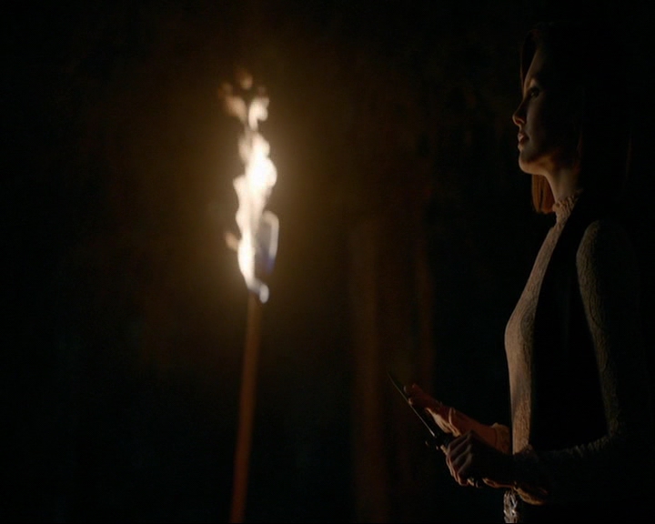 VampireDiaries-dot-nl_TheOriginals4x09QueenDeath1461.jpg