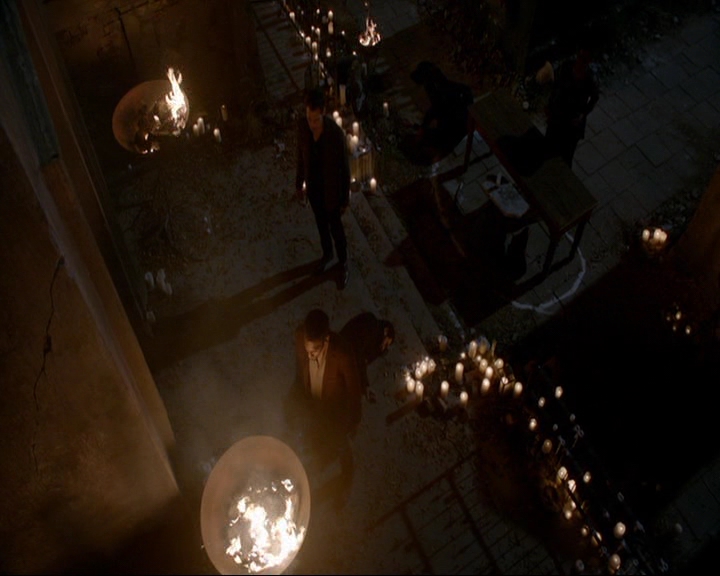 VampireDiaries-dot-nl_TheOriginals4x09QueenDeath1640.jpg