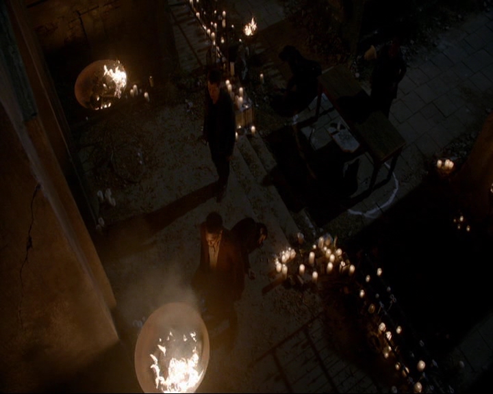 VampireDiaries-dot-nl_TheOriginals4x09QueenDeath1641.jpg