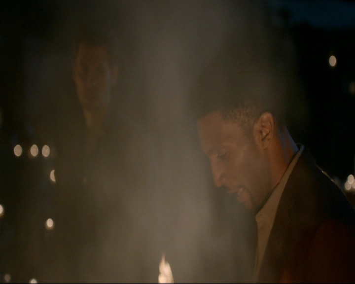 VampireDiaries-dot-nl_TheOriginals4x09QueenDeath1643.jpg