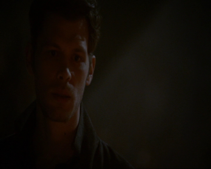 VampireDiaries-dot-nl_TheOriginals4x09QueenDeath1646.jpg