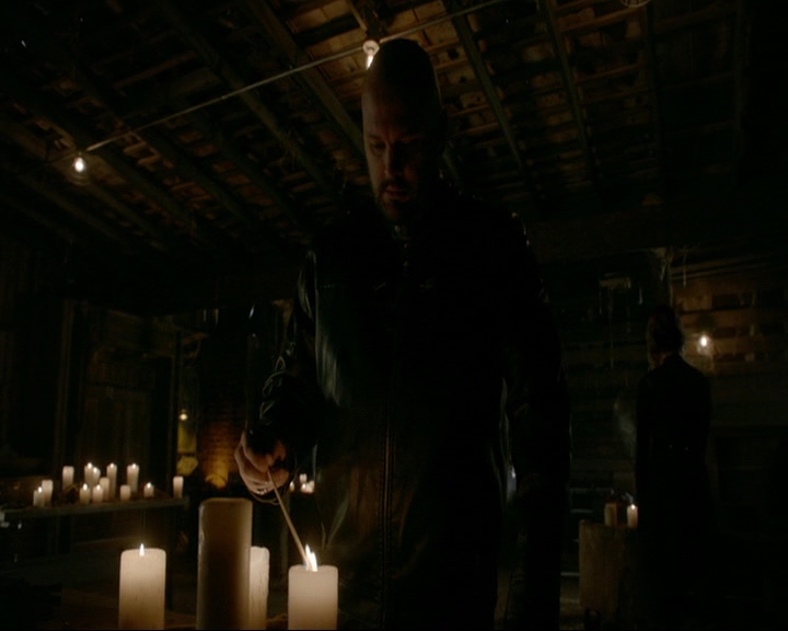 VampireDiaries-dot-nl_TheOriginals4x09QueenDeath1659.jpg
