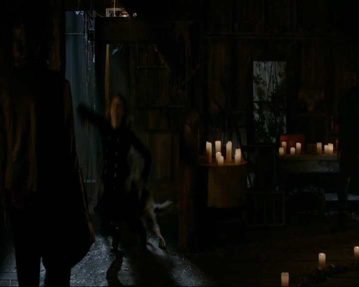 VampireDiaries-dot-nl_TheOriginals4x09QueenDeath1669.jpg