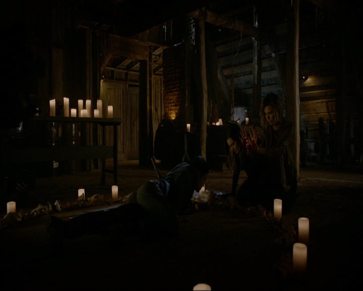 VampireDiaries-dot-nl_TheOriginals4x09QueenDeath1732.jpg