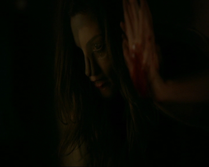 VampireDiaries-dot-nl_TheOriginals4x09QueenDeath1763.jpg