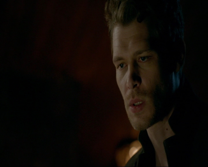 VampireDiaries-dot-nl_TheOriginals4x09QueenDeath2034.jpg