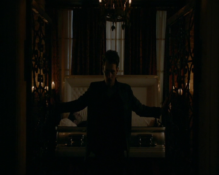 VampireDiaries-dot-nl_TheOriginals4x09QueenDeath2039.jpg