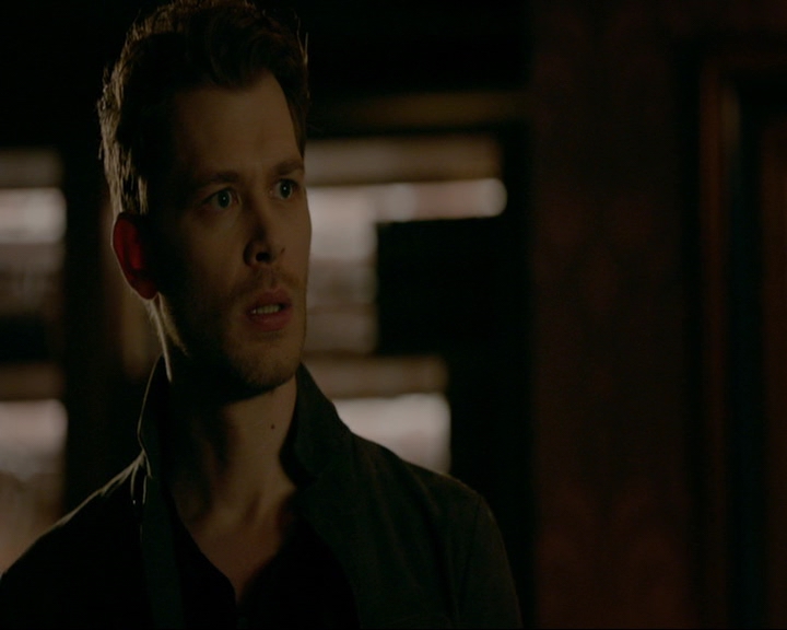 VampireDiaries-dot-nl_TheOriginals4x09QueenDeath2074.jpg