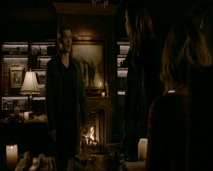 VampireDiaries-dot-nl_TheOriginals4x09QueenDeath2131.jpg