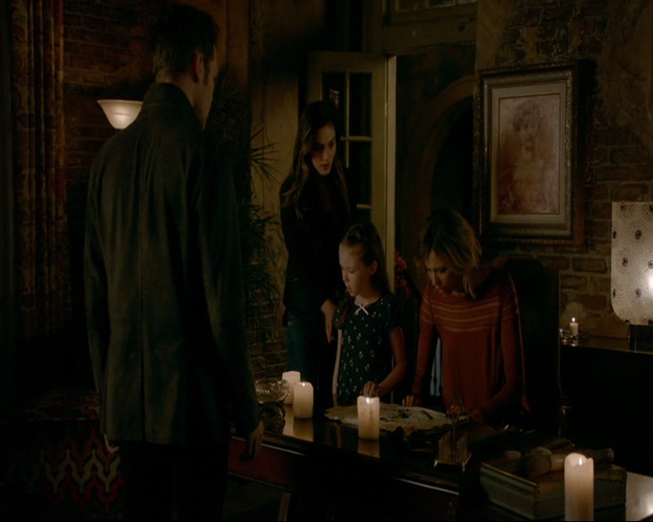 VampireDiaries-dot-nl_TheOriginals4x09QueenDeath2172.jpg