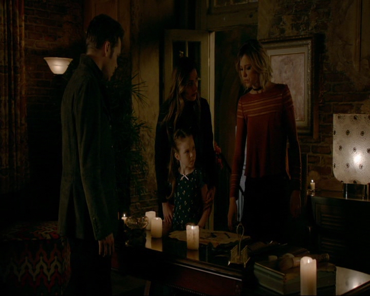 VampireDiaries-dot-nl_TheOriginals4x09QueenDeath2174.jpg