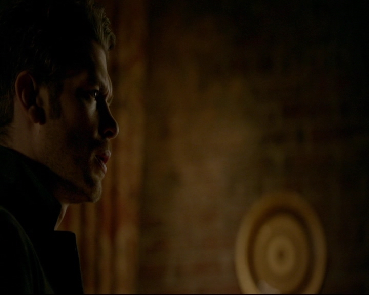 VampireDiaries-dot-nl_TheOriginals4x09QueenDeath2183.jpg