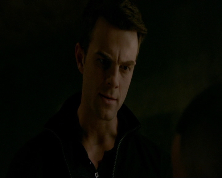 VampireDiaries-dot-nl_TheOriginals4x10Phantomesque0708.jpg