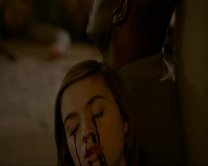 VampireDiariesWorld-dot-nl_TheOriginals4x11ASpiritThereThatWontBeBroken0808.jpg