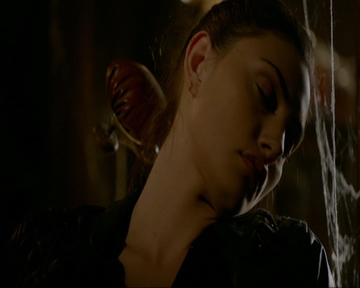 VampireDiariesWorld-dot-nl_TheOriginals4x11ASpiritThereThatWontBeBroken1003.jpg