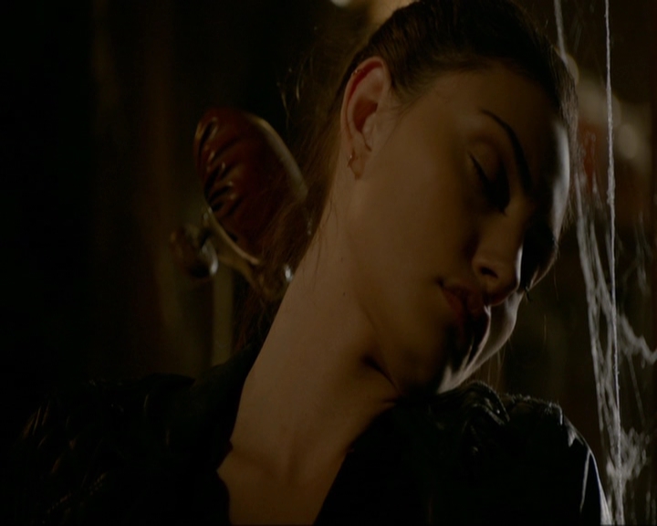 VampireDiariesWorld-dot-nl_TheOriginals4x11ASpiritThereThatWontBeBroken1004.jpg