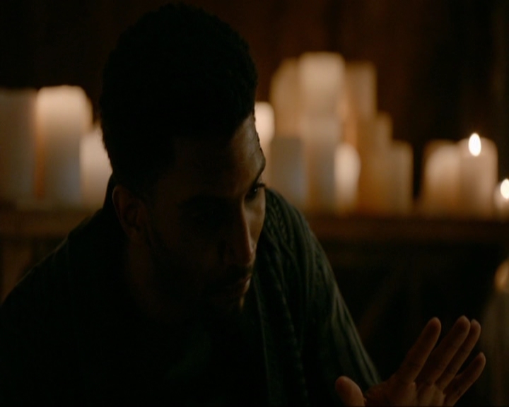 VampireDiariesWorld-dot-nl_TheOriginals4x12VoodooChild0809.jpg