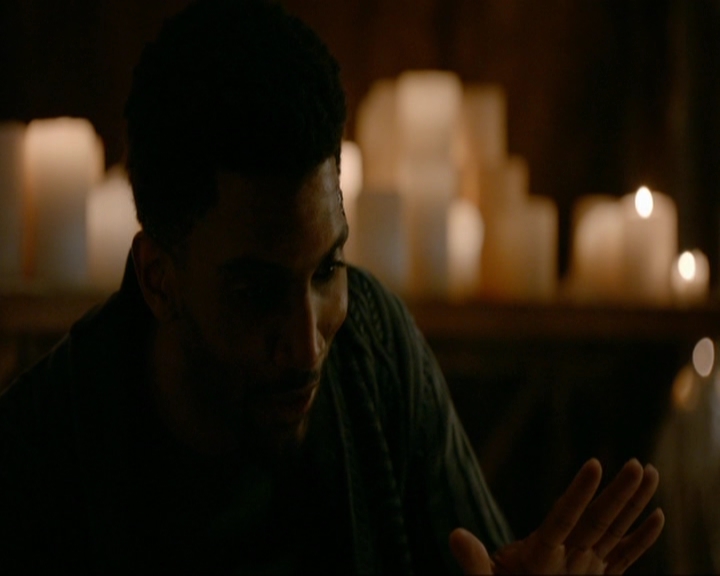 VampireDiariesWorld-dot-nl_TheOriginals4x12VoodooChild0810.jpg