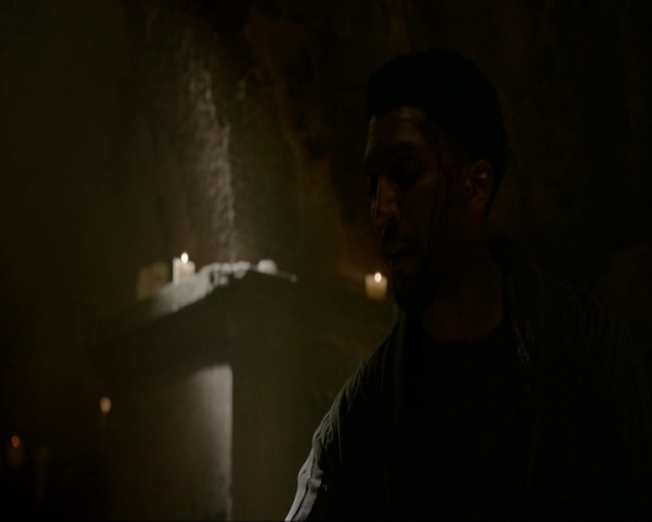 VampireDiariesWorld-dot-nl_TheOriginals4x12VoodooChild1156.jpg