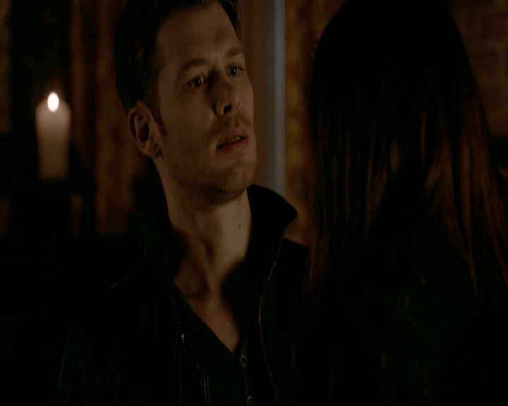 VampireDiariesWorld-dot-nl_TheOriginals4x13TheFeastOfAllSinners0600.jpg