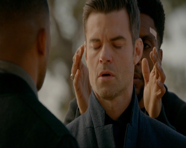 VampireDiariesWorld-dot-nl_TheOriginals4x13TheFeastOfAllSinners1884.jpg