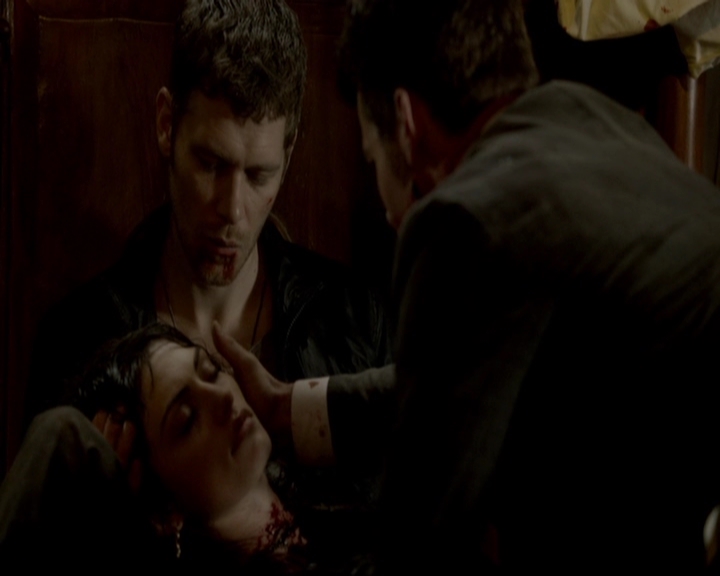 VampireDiariesWorld-dot-nl_TheOriginals4x13TheFeastOfAllSinners1915.jpg