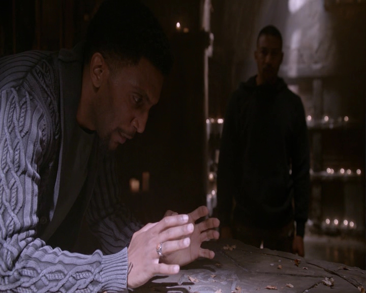 VampireDiaries-dot-nl_TheOriginals4x12VoodooChild-deletedscene0039.jpg