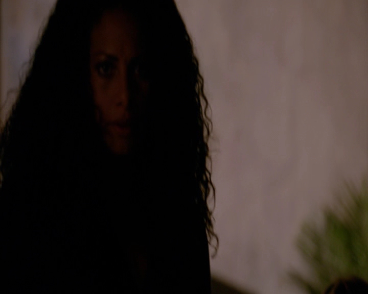 VampireDiaries-dot-nl_TheOriginals4x12VoodooChild-deletedscene0104.jpg