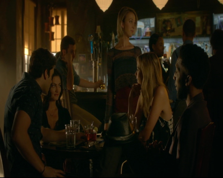 vampirediariesworld-dot-nl_TheOriginals5x01WhereYouLeftYourHeart00308.jpg