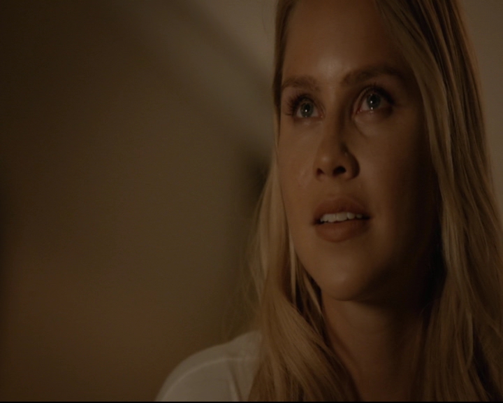 vampirediariesworld-dot-nl_TheOriginals5x01WhereYouLeftYourHeart00600.jpg