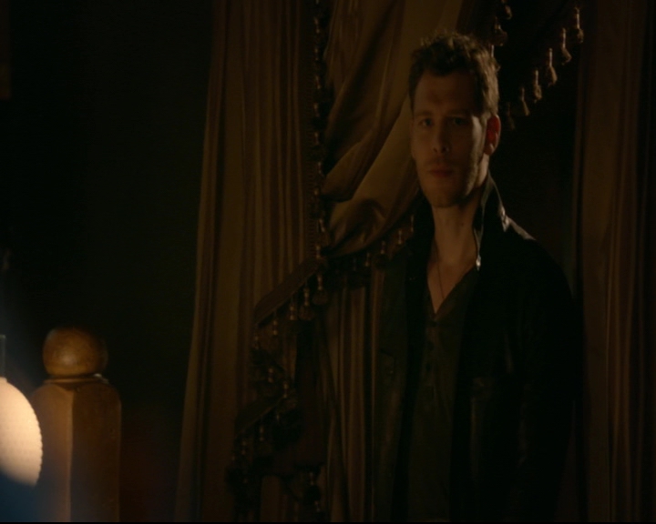 vampirediariesworld-dot-nl_TheOriginals5x01WhereYouLeftYourHeart00725.jpg