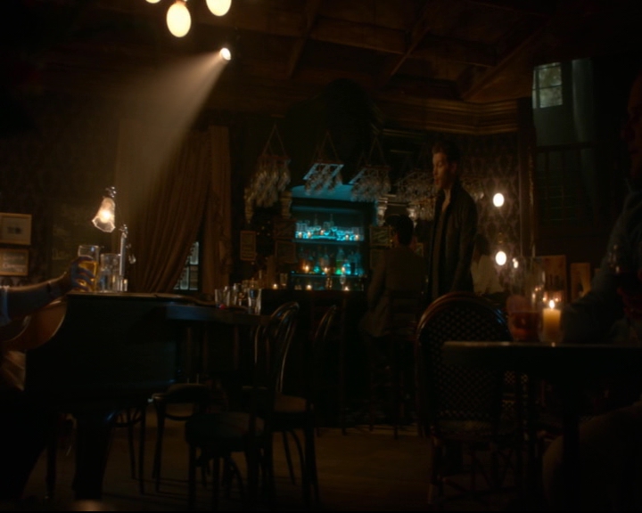 vampirediariesworld-dot-nl_TheOriginals5x01WhereYouLeftYourHeart00729.jpg