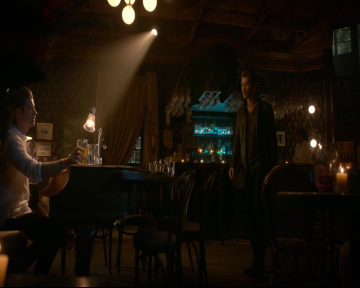 vampirediariesworld-dot-nl_TheOriginals5x01WhereYouLeftYourHeart00730.jpg