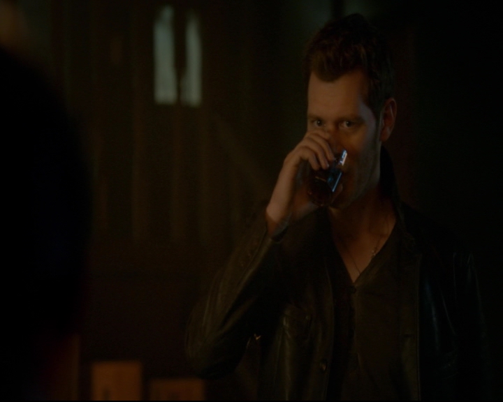 vampirediariesworld-dot-nl_TheOriginals5x01WhereYouLeftYourHeart00751.jpg