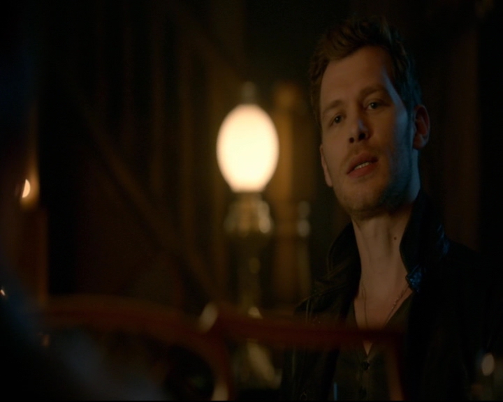 vampirediariesworld-dot-nl_TheOriginals5x01WhereYouLeftYourHeart00761.jpg