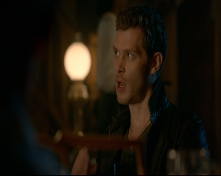 vampirediariesworld-dot-nl_TheOriginals5x01WhereYouLeftYourHeart00772.jpg