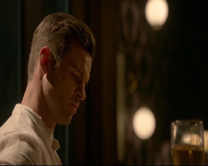 vampirediariesworld-dot-nl_TheOriginals5x01WhereYouLeftYourHeart00777.jpg