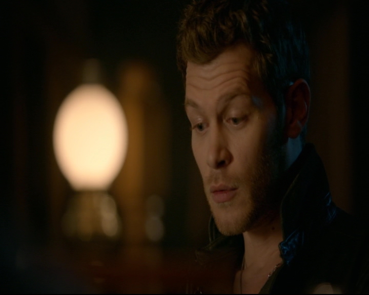 vampirediariesworld-dot-nl_TheOriginals5x01WhereYouLeftYourHeart00786.jpg