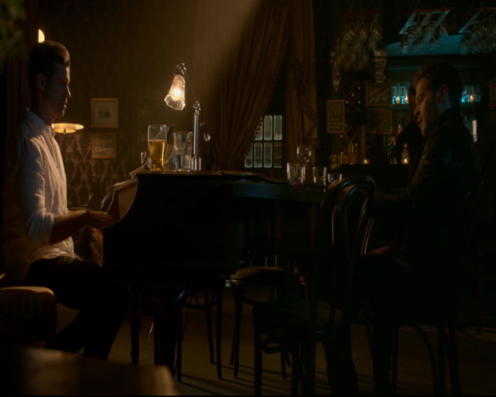 vampirediariesworld-dot-nl_TheOriginals5x01WhereYouLeftYourHeart00791.jpg