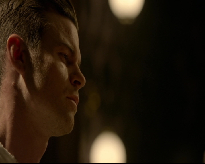 vampirediariesworld-dot-nl_TheOriginals5x01WhereYouLeftYourHeart00828.jpg